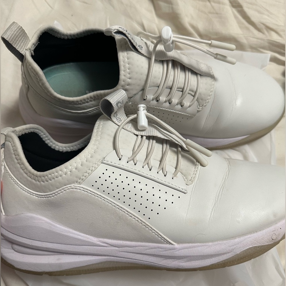 Clove healthcare sneakers - brilliant white